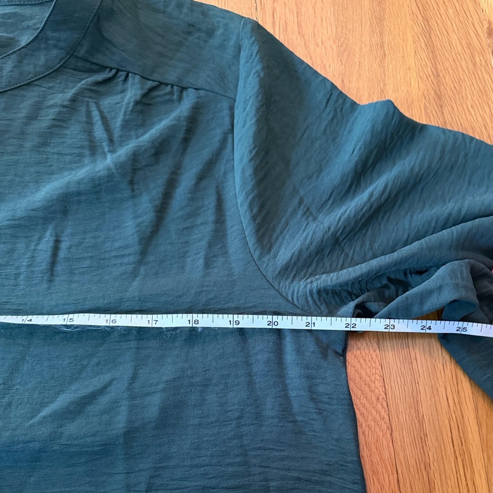 Bobeau Forest Green Button-Down Blouse - image 3